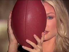 Kelly Carrington wants to play american football naked