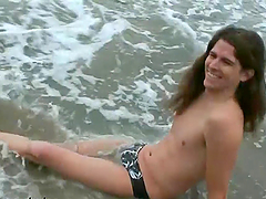 A Queer Guy Masturbates After Playing At The Beach