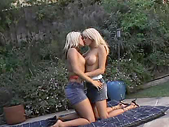 Scrumptious Lara Lewis And Her Kinky GF Have Lesbian Sex Outdoors
