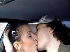 Horny teen blows her boyfriend while he drives