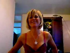 Horny Milf Gives A Blowjob In Sexy Lingerie