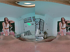 Oiled Babes: Selina Bentz